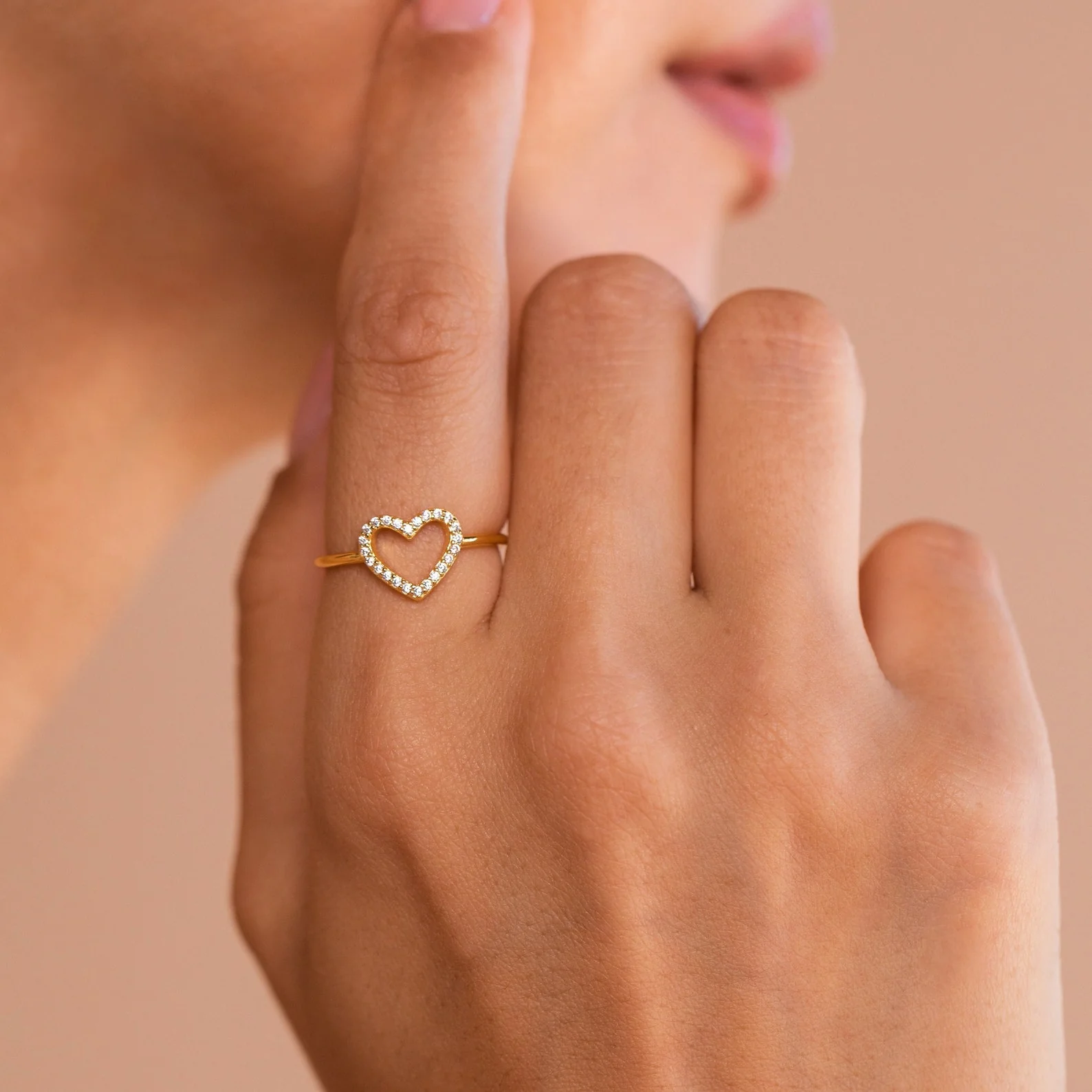 Aphrodite Pave Heart Ring - Image 2