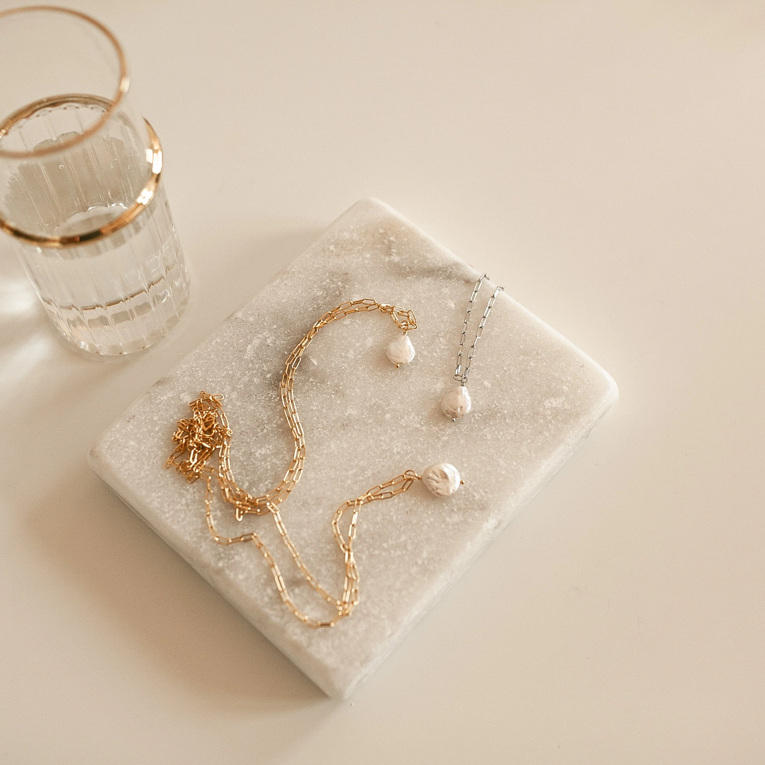 Baroque Pearl Necklace - Image 3
