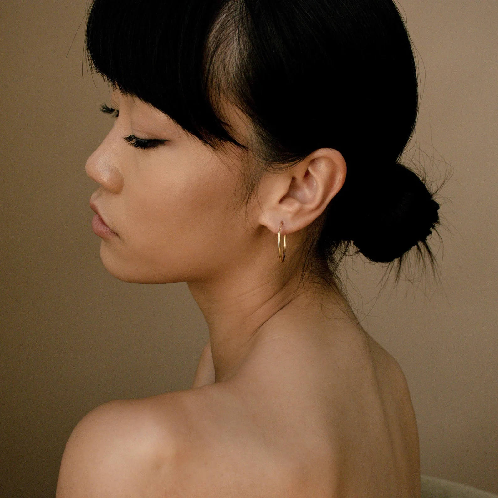 Medium Thin Hoops - Image 6