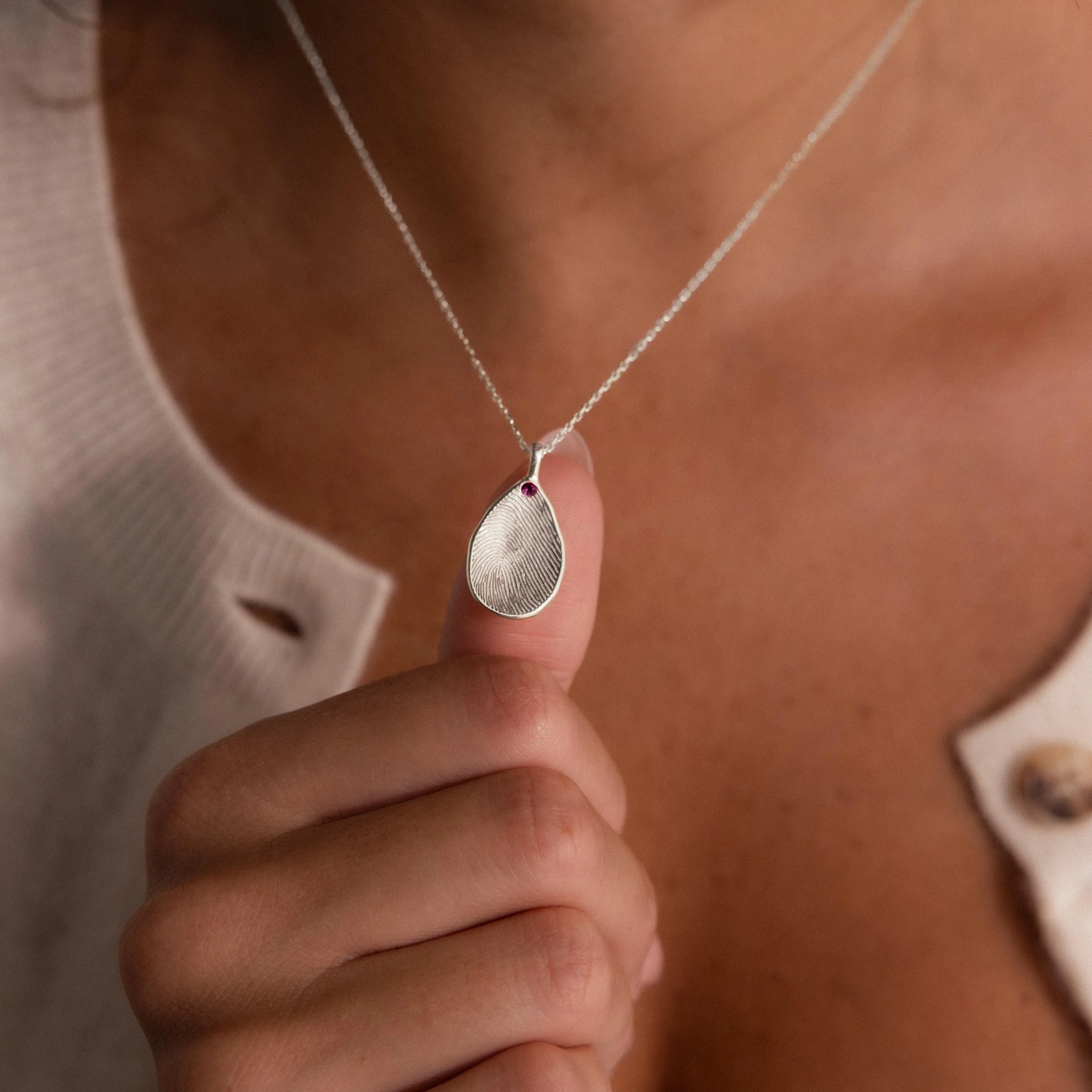 Fingerprint Birthstone Teardrop Necklace in Silver - Image 2
