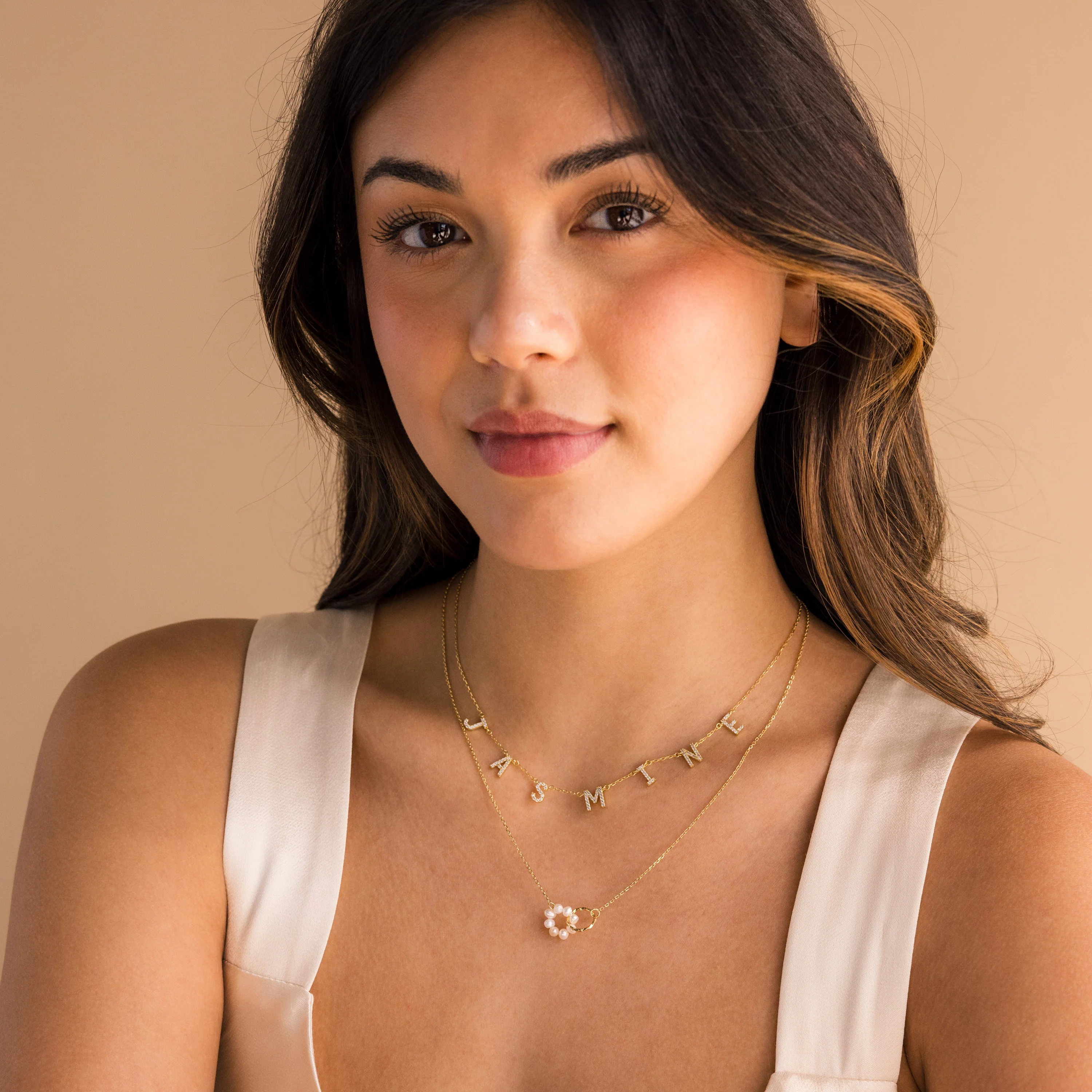 Interlocking Pearl Necklace - Image 6