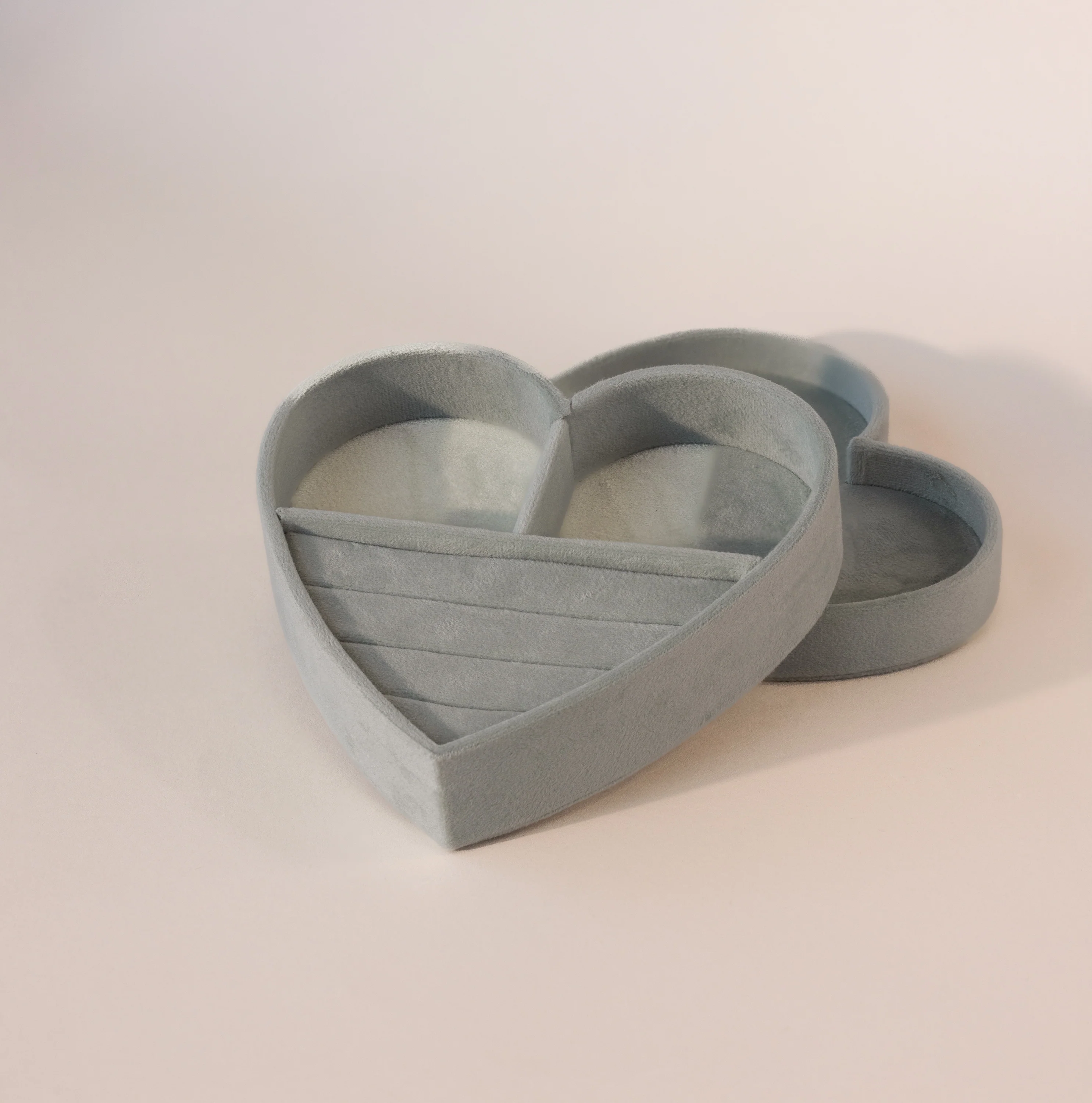 Large Heart Box - Image 4