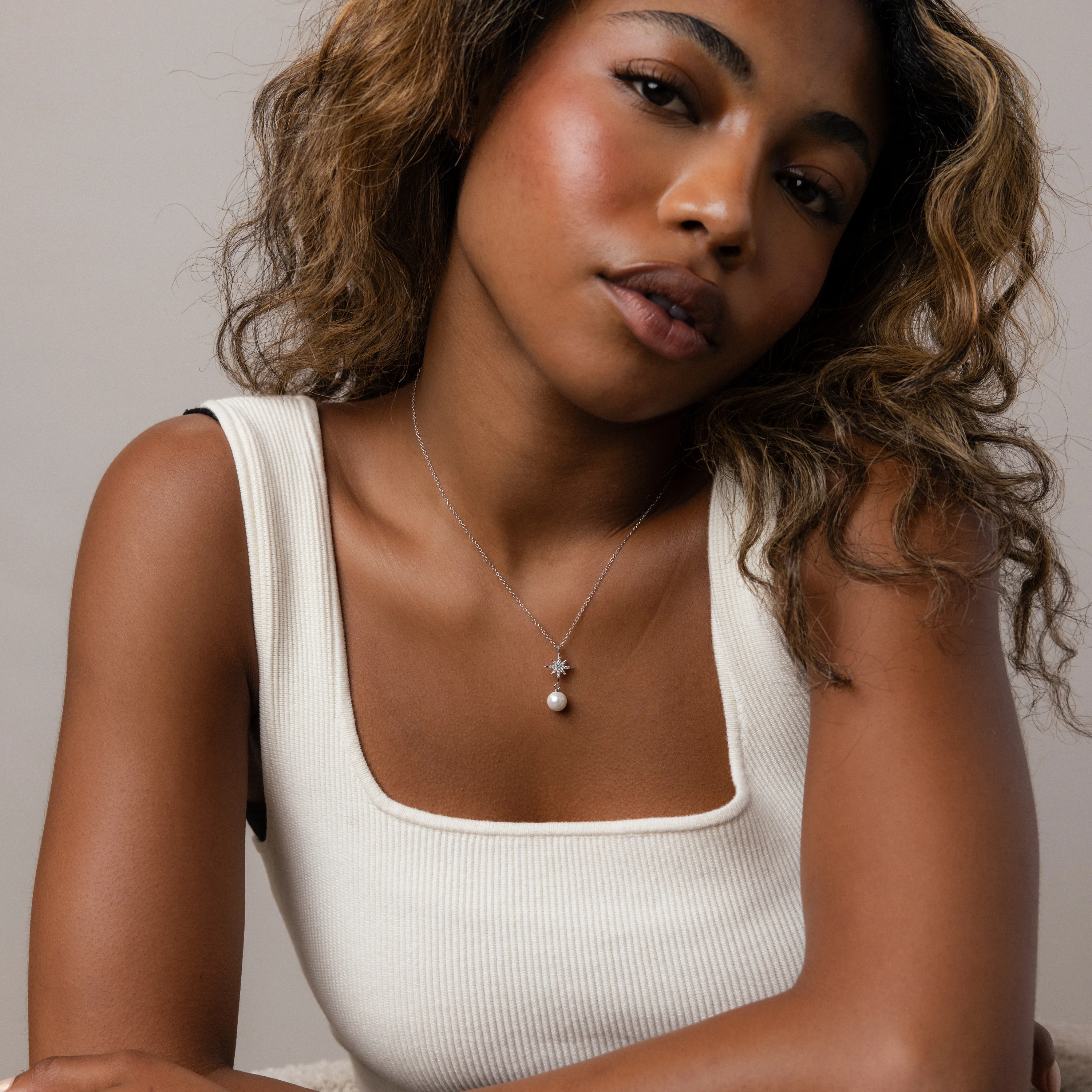 North Star Pearl Necklace - Image 7
