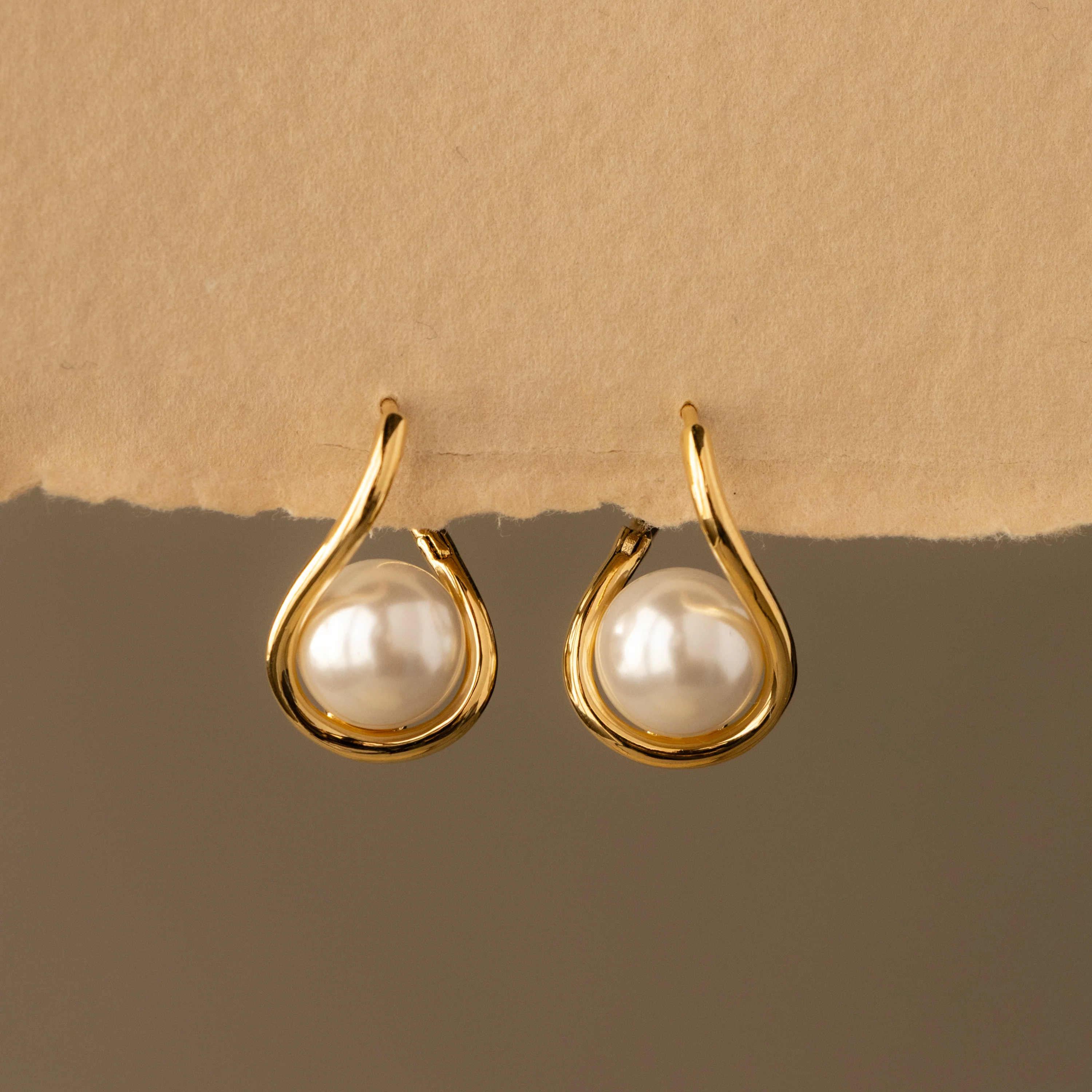 Pearl Teardrop Hoops